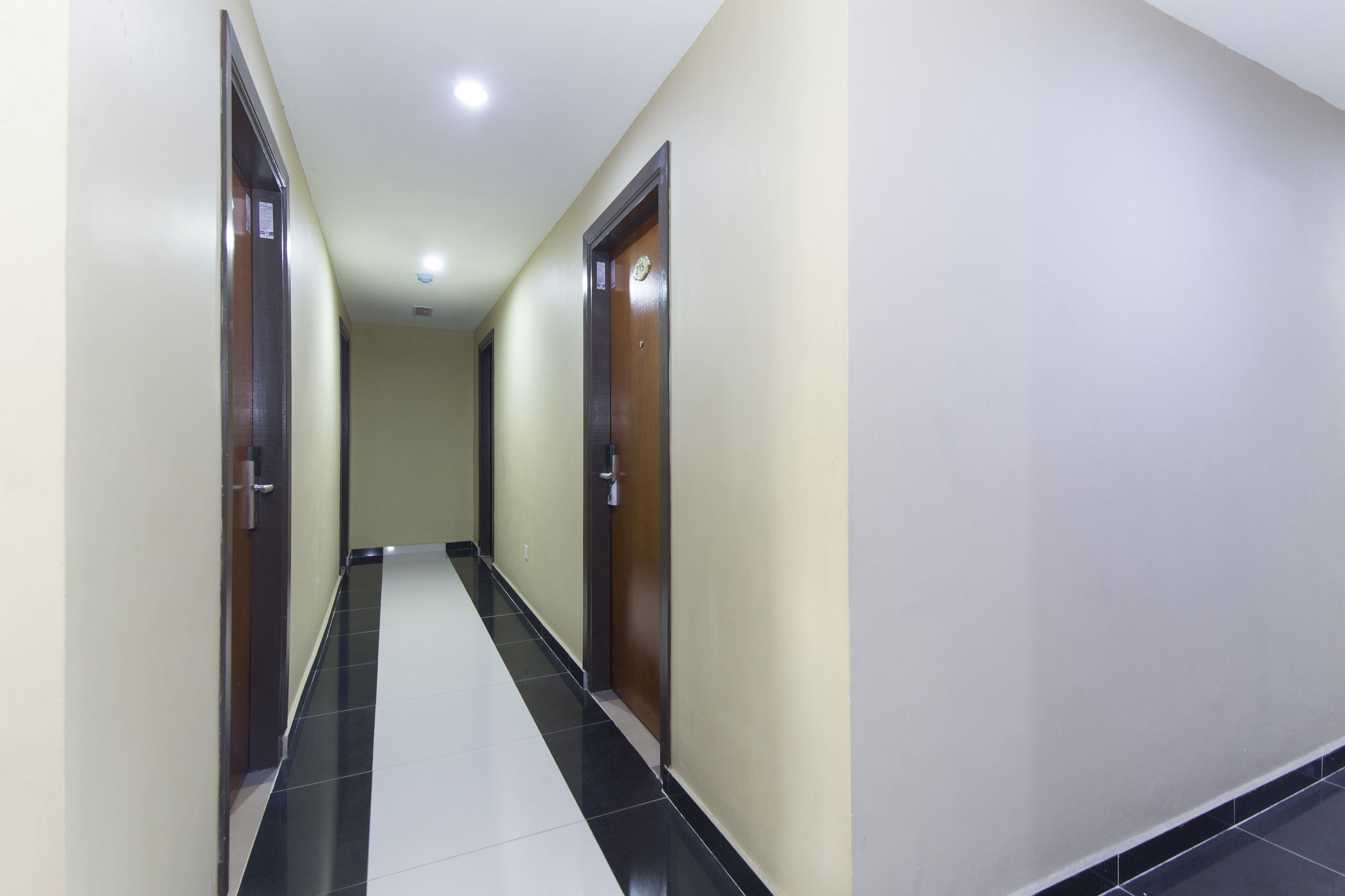 Photo - Hotel Raja Bot