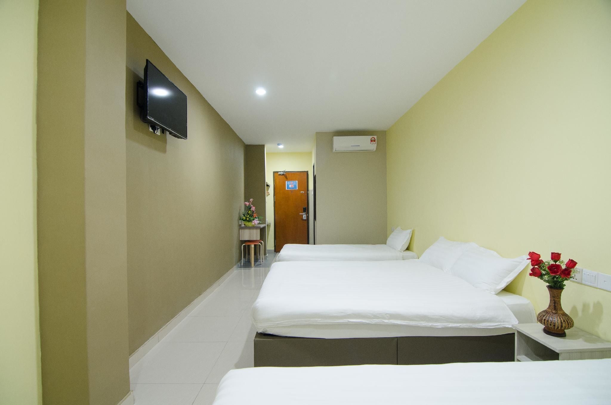 Photo - Hotel Raja Bot