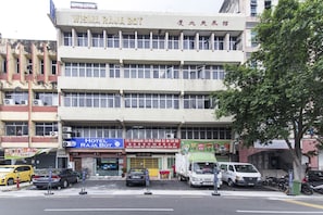 Façana frontal de l'allotjament