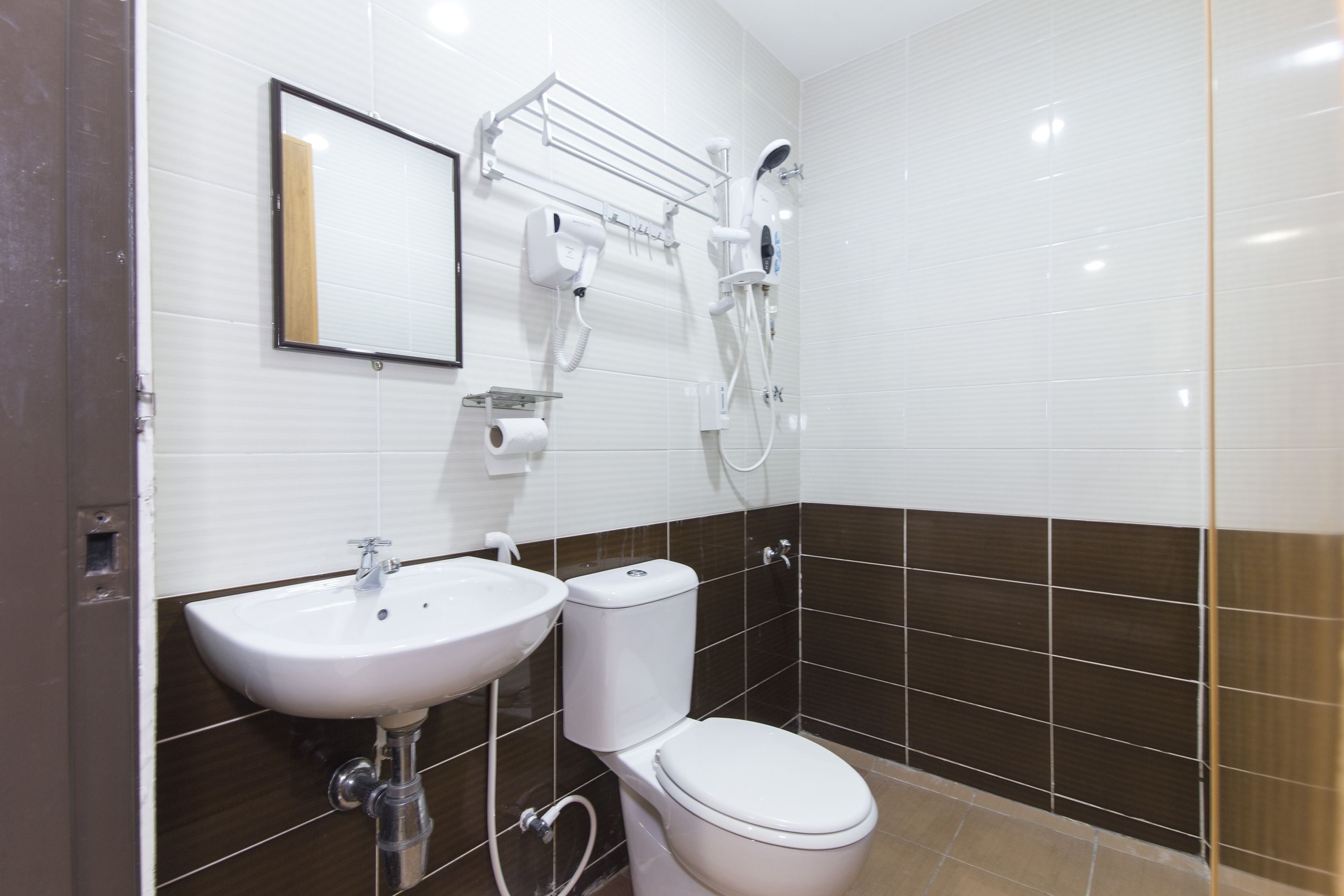 Photo - Hotel Raja Bot