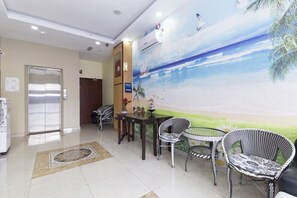 บริเวณนั่งเล่นที่ล็อบบี้