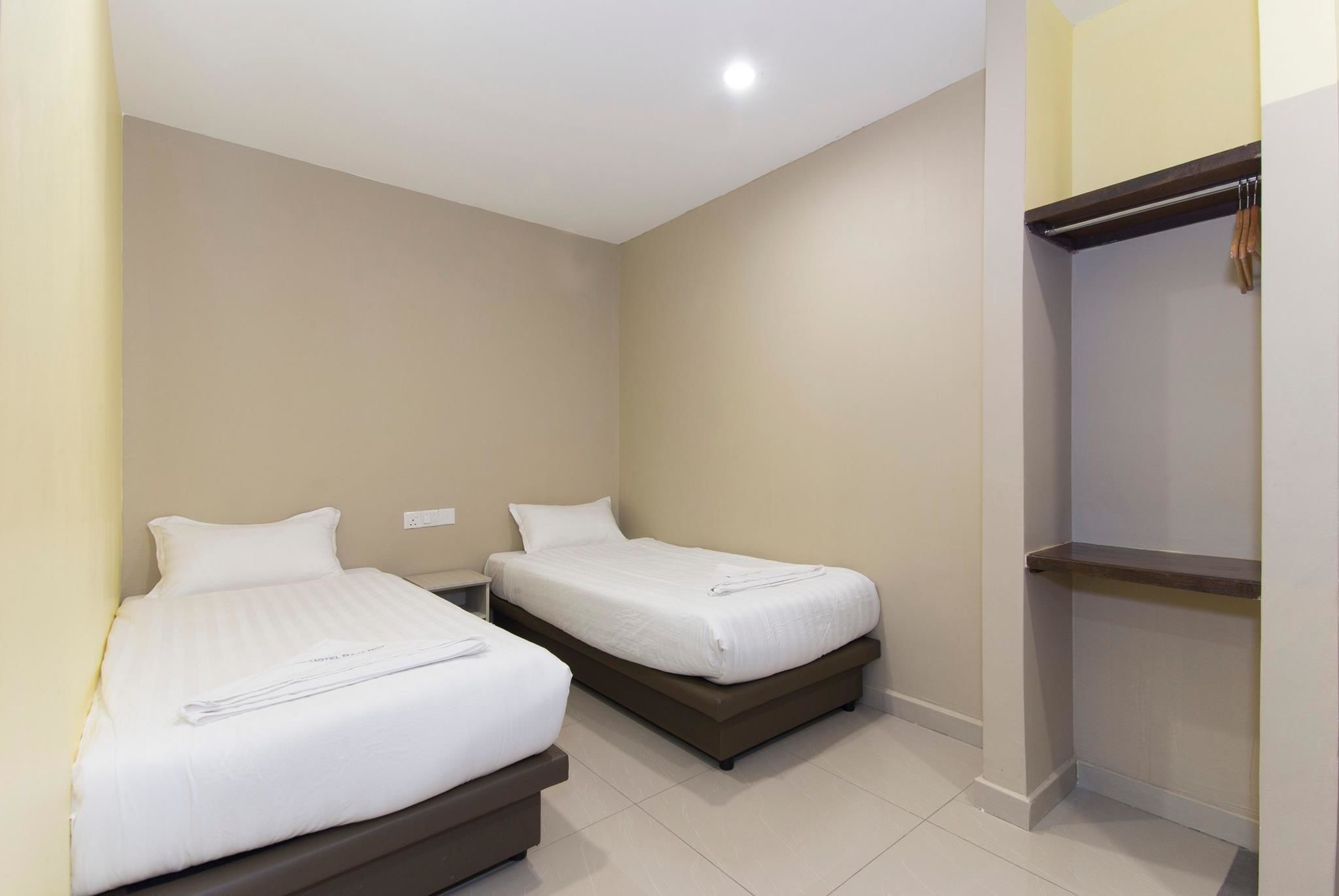 Photo - Hotel Raja Bot