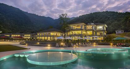 Mountain Glory Forest Resort and Spa, Pokhara