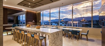 Hampton Inn by Hilton Cucuta