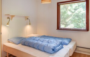 2 bedrooms, free WiFi