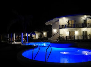 Outdoor pool - Bohol Dreamcatcher Resort (Panglao)