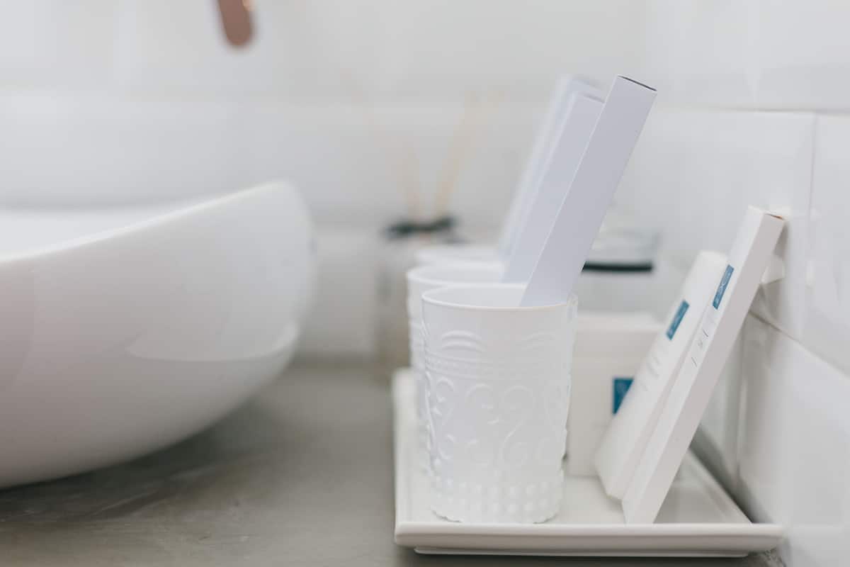 deluxe double room, non smoking | bathroom amenities | shower, free toiletries, hair dryer, bidet