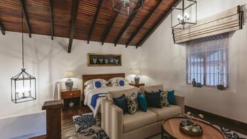 1 bedroom, in-room safe, individually decorated, individually furnished