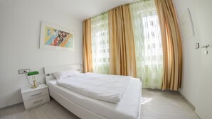 Hypo-allergenic bedding available, WiFi (free) - Pension Gino (Nuertingen)