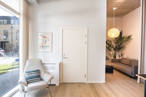 Apartment, 2 Bedrooms | Living area