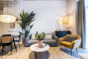 B - Two bedroom | Oppholdsområde | Smart-TV og Netflix