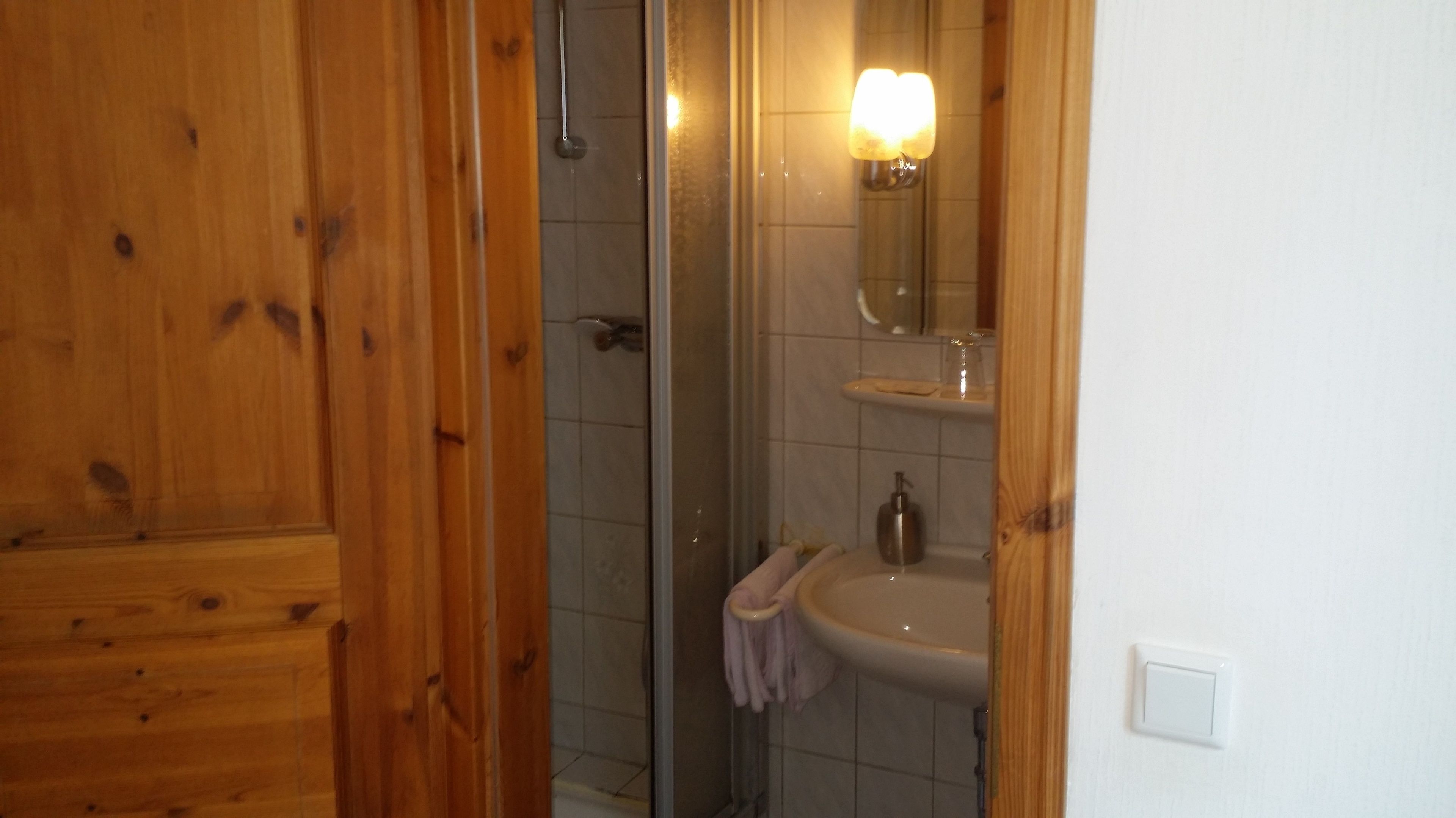 twin room, ensuite | bathroom | hair dryer, towels