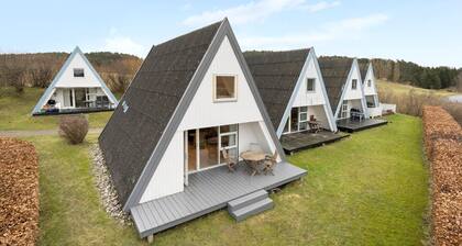 2 bedroom stunning apartment in Knebel