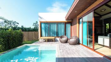 Grand Pool Villa | Terrace/patio