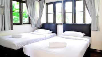 3-Bedroom House | Cortinas blackout, wifi gratis y ropa de cama