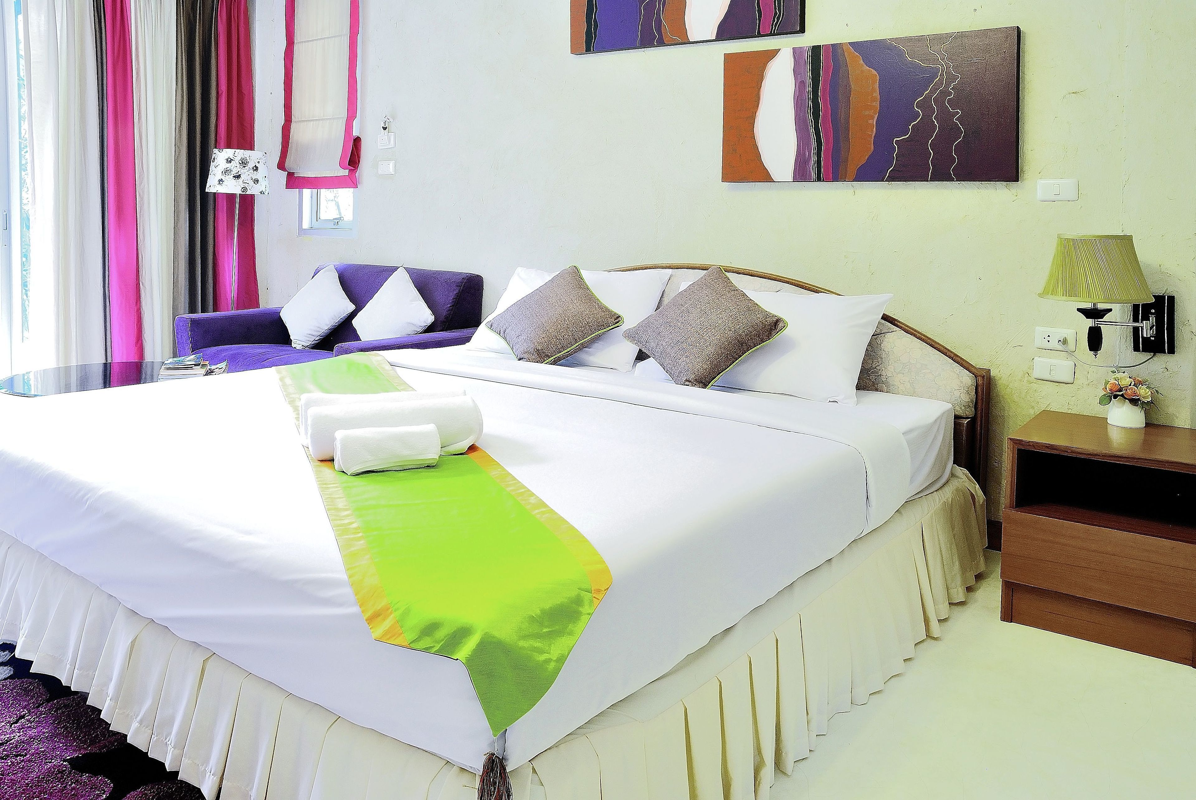 deluxe double room | blackout curtains, free wifi, bed sheets