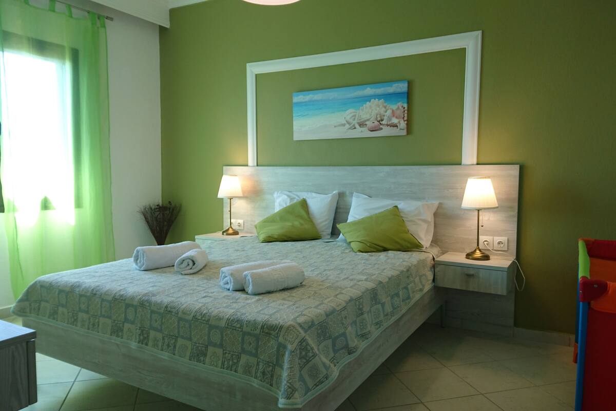 Deluxe Apartment, 4 Bedrooms, Sea View