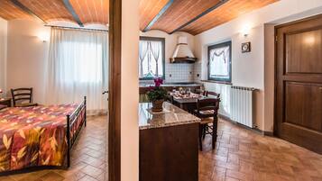 Căn hộ, 2 phòng ngủ, 2 phòng tắm (Oliveto) | Bếp riêng