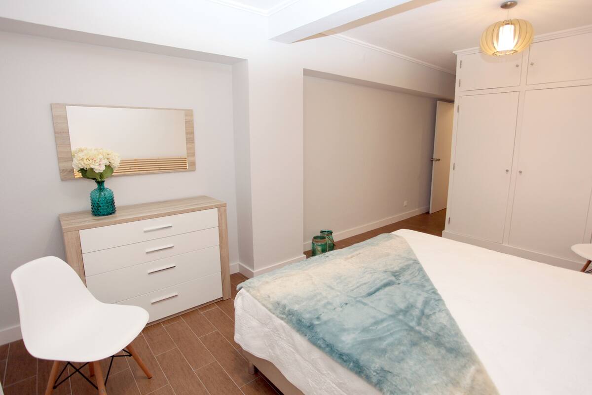 Apartment, 3 Bedrooms, Balcony, City View (2D)