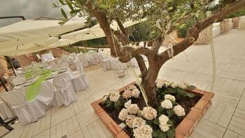 Espace banquet en plein air