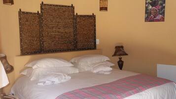 Luxury Chalet, Garden View | 1 bedroom, in-room safe, individually decorated, individually furnished