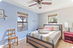 2 Schlafzimmer, Bügeleisen/Bügelbrett, kostenloses WLAN, Bettwäsche