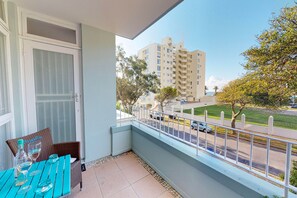 BBQ/picnic Area - Houghton Place Sea Point (Cape Town)