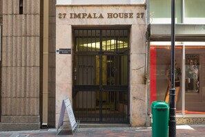 Property entrance - Castle Street 27 (Cape Town)