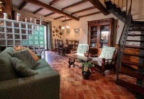 Apartment, 2 Bedrooms, Garden View (Tulipano) | Living room - Trebbiolo (Dicomano)