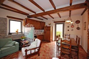 Apartment, 2 Schlafzimmer, Gartenblick (Tulipano) | Wohnbereich