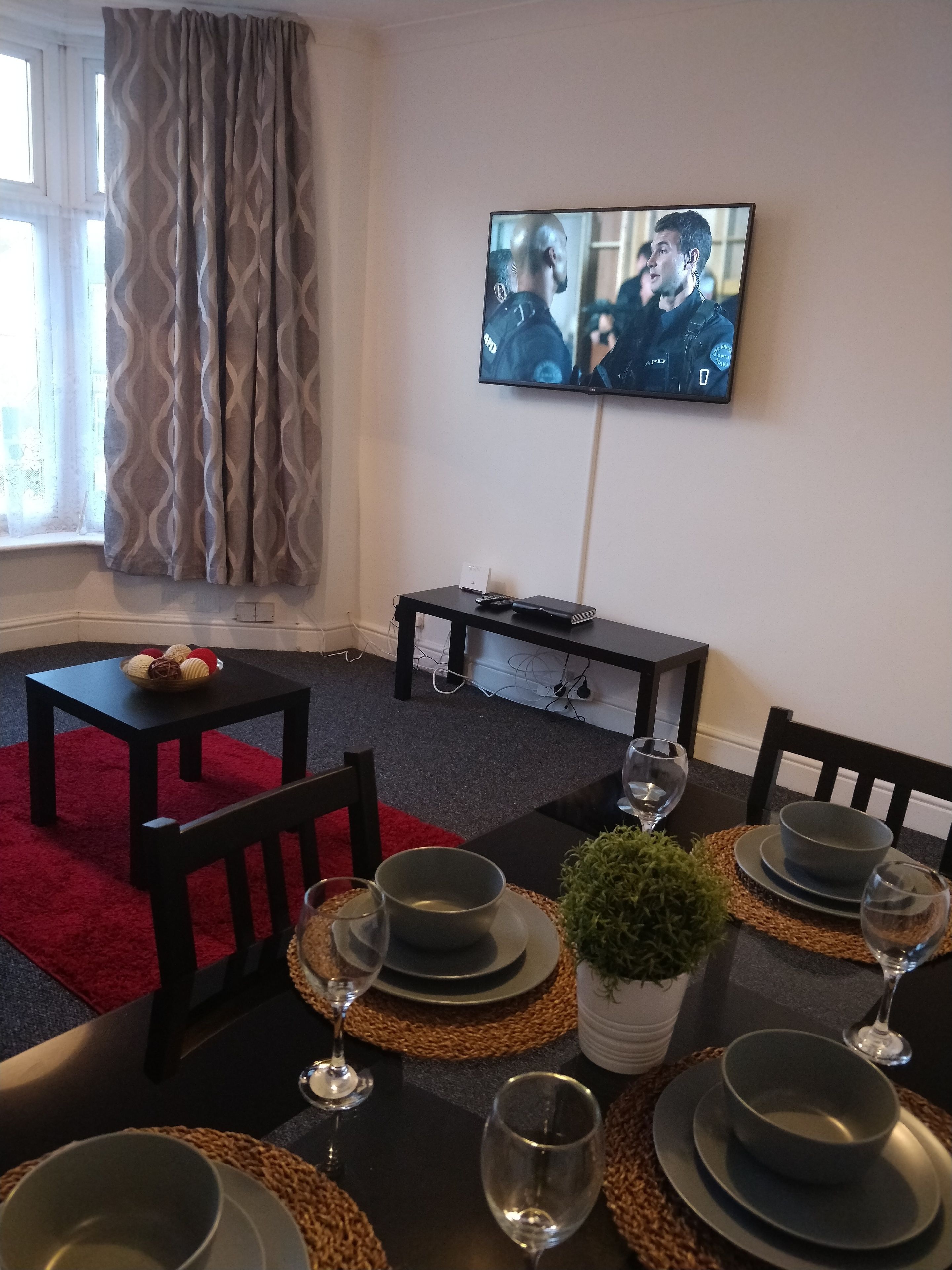 Apartment | Makan dalam bilik
