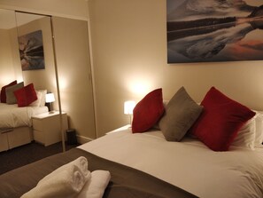 Interior detail - Ashburnham Apartment (Luton)