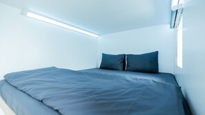 ダブルルーム | デスク、WiFi (無料)、ベッドシーツ