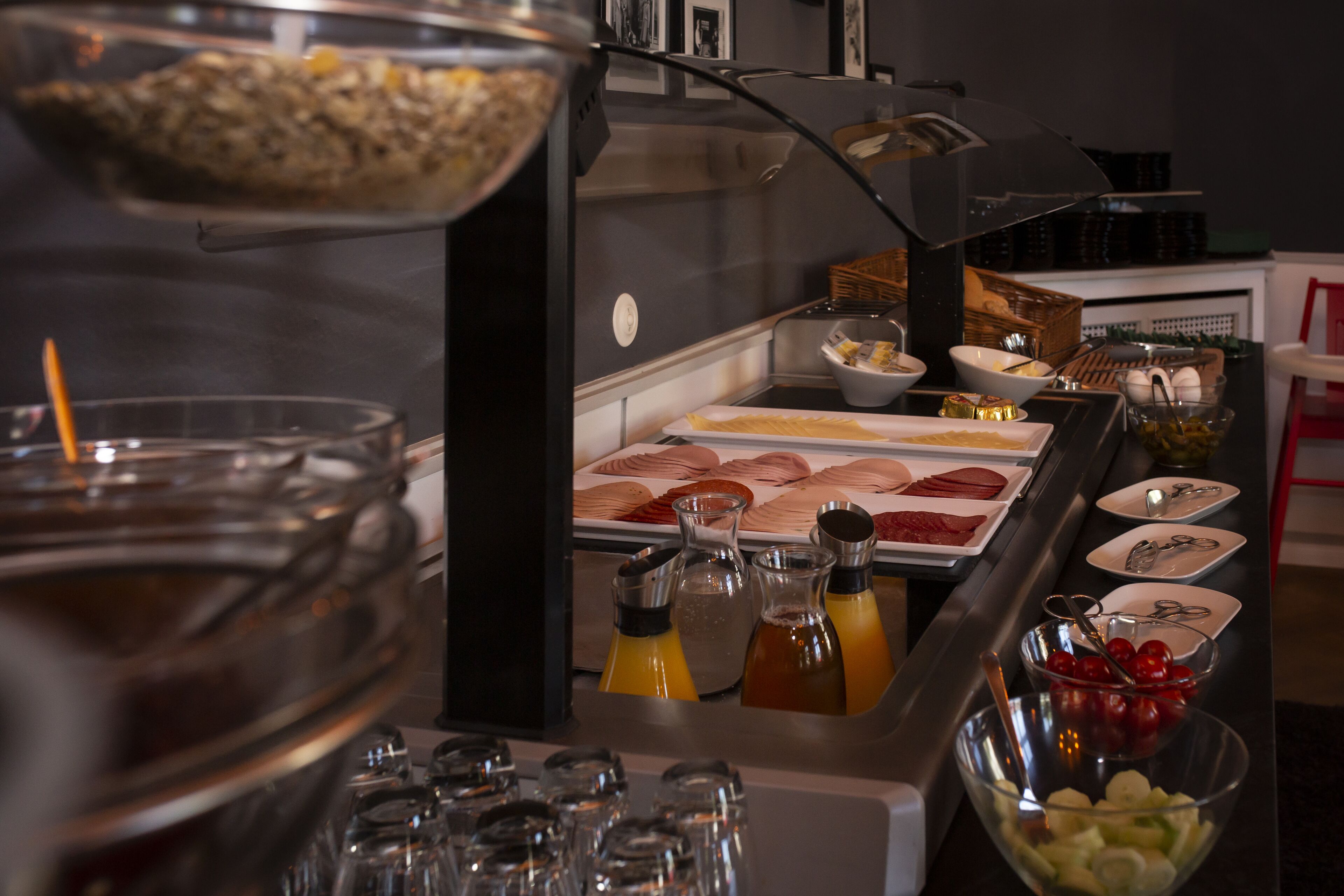 daily buffet breakfast (eur 12 per person)