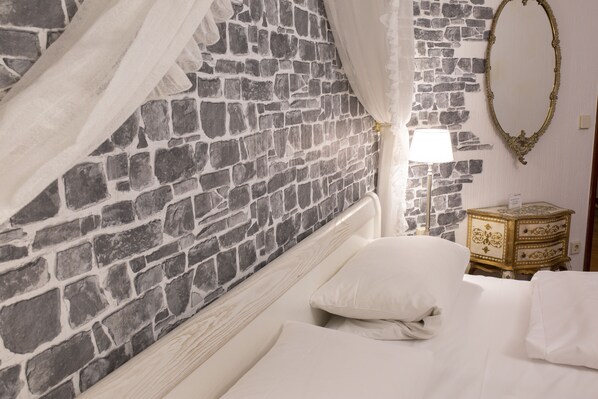 스탠다드 더블룸 | 책상, 무료 유아용 침대, 여행용 아기침대, 간이 침대