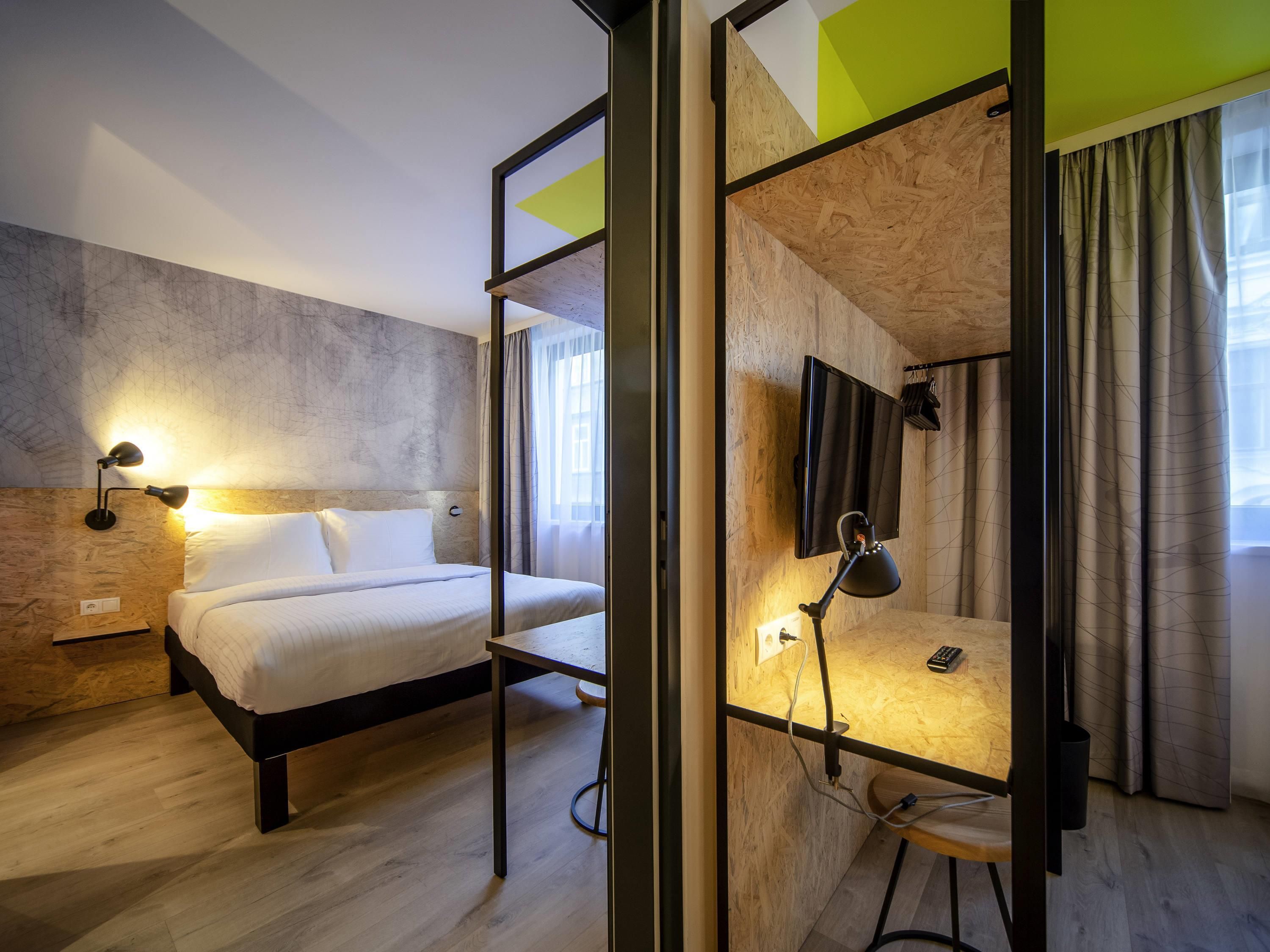Family Suite, 2 Double Beds, Connecting Rooms
