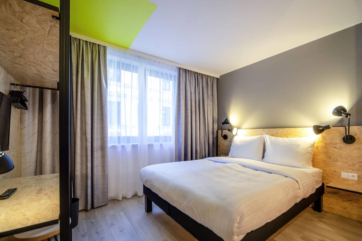 Standard Room, 1 Double Bed