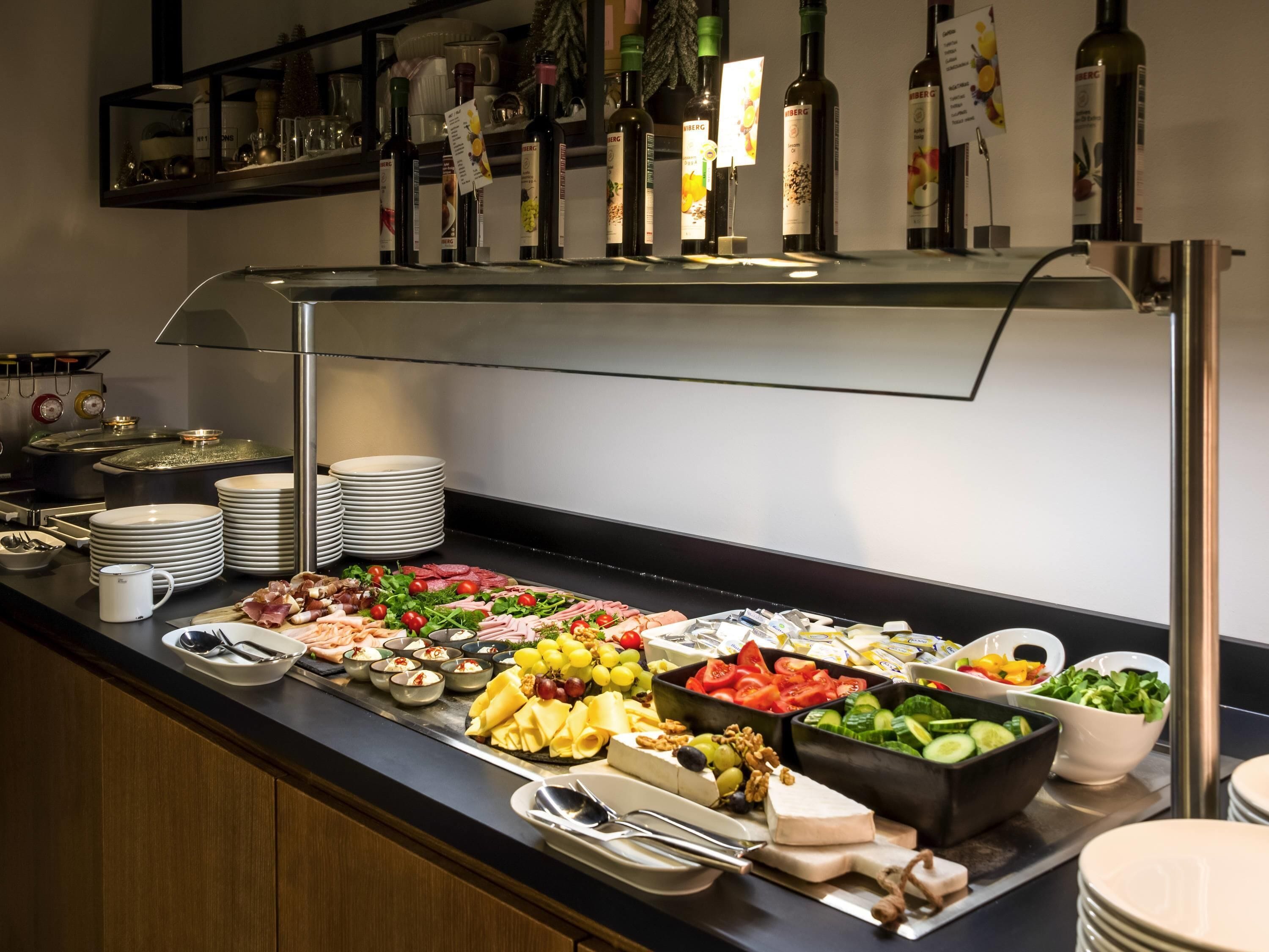 daily buffet breakfast (eur 16 per person)