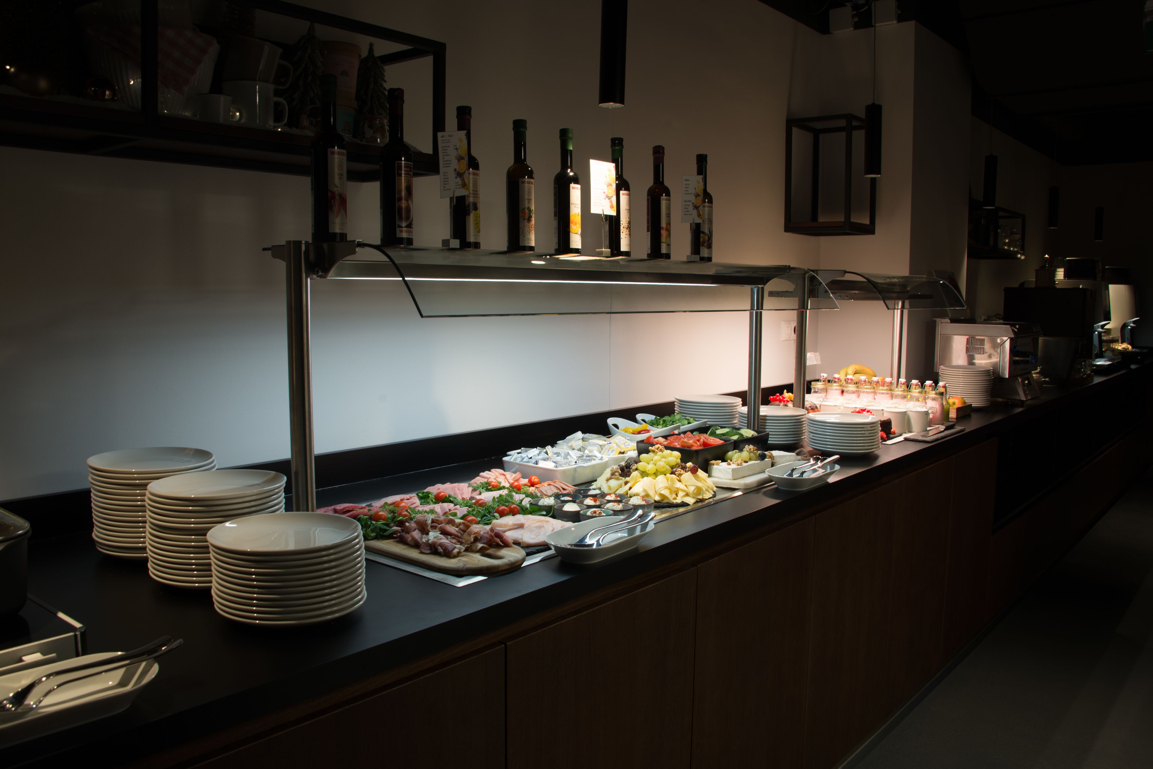 daily buffet breakfast (eur 16 per person)