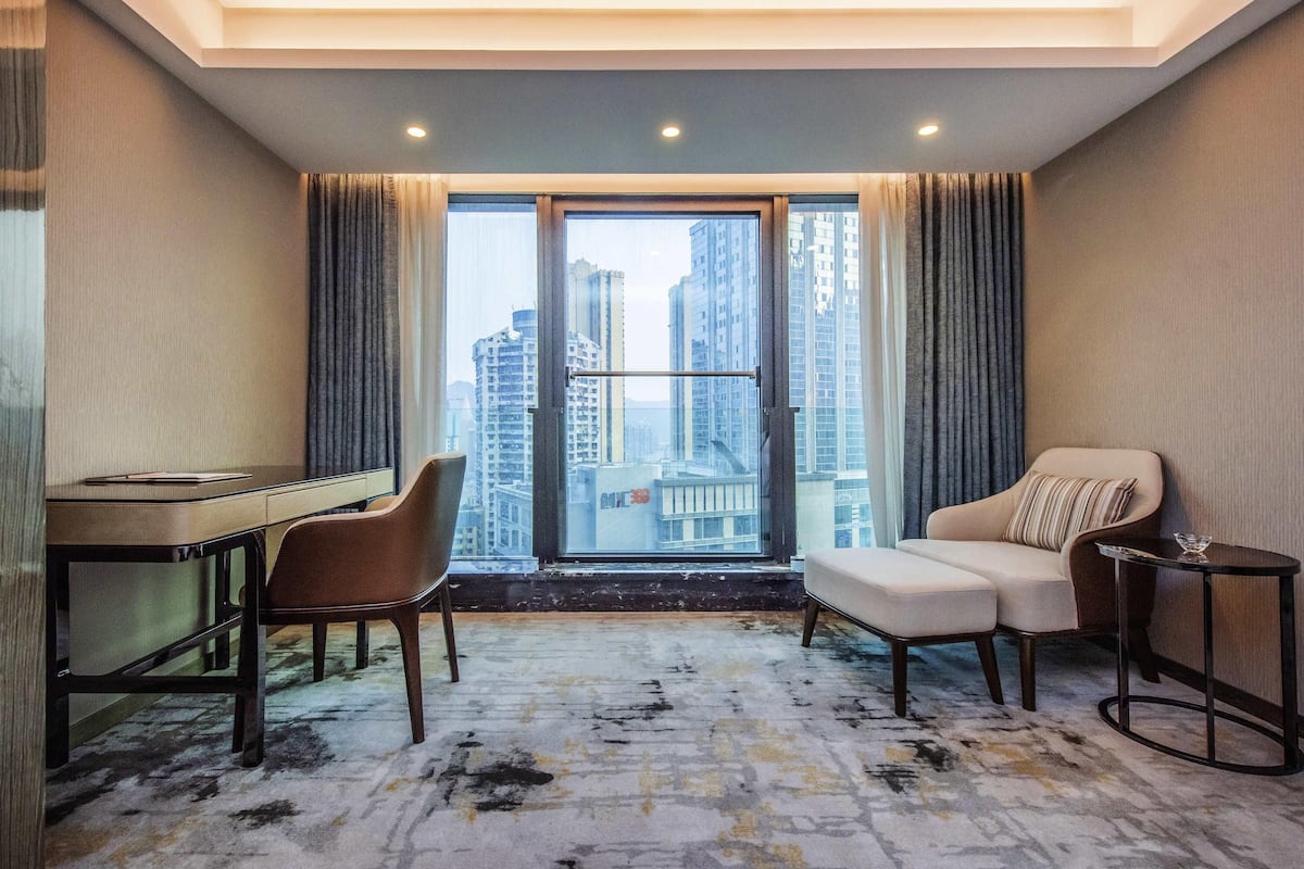 1 dormitorio, ropa de cama de alta calidad, edredones de plumas