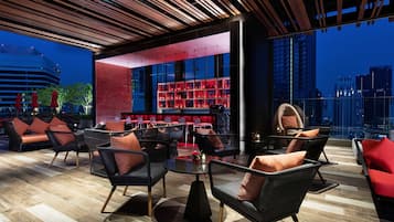 2 bares o lounges, bar junto a la alberca