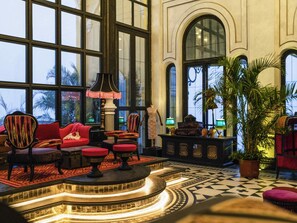 Con vista sul giardino, aperto tutti i giorni