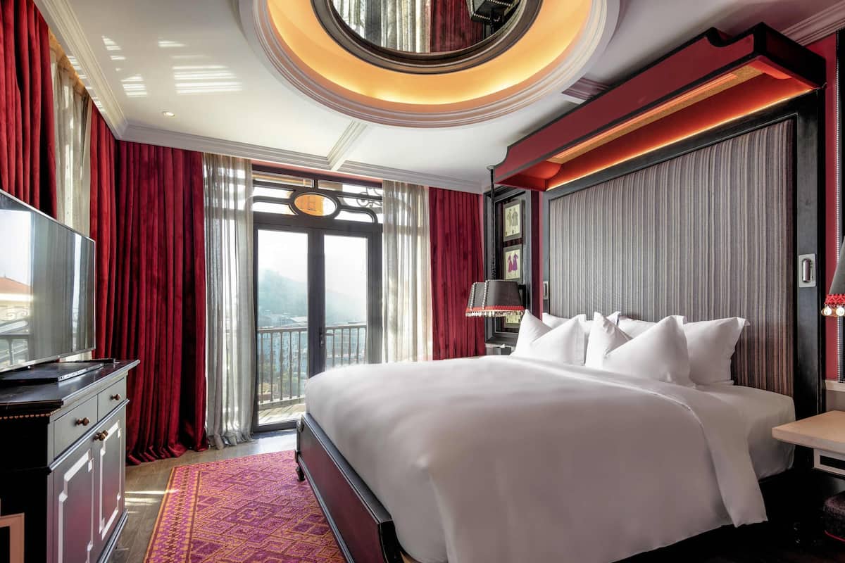 Phòng Suite Executive, 1 giường cỡ king | 1 phòng ngủ, bộ đồ giường cao cấp, chăn bông, minibar