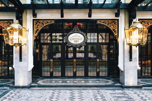 Property entrance - Hôtel de la Coupole - MGallery (Sa Pa)