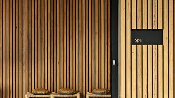 Couples treatment rooms, steam room, hot springs, body treatments