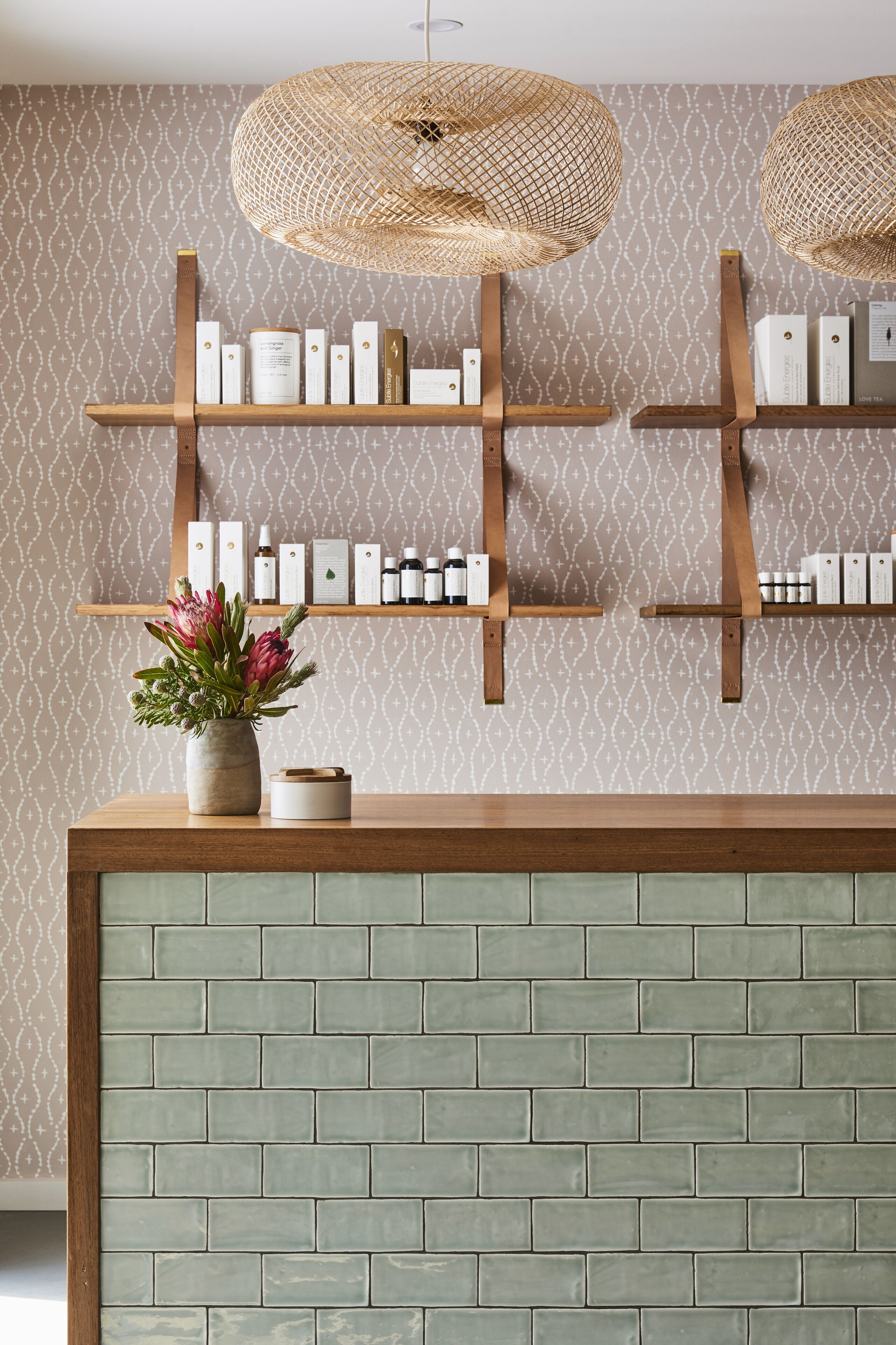 Couples treatment rooms, steam room, hot springs, body treatments