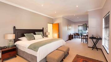 Executive tweepersoonskamer | 2 slaapkamers, luxe beddengoed, donzen dekbedden, Tempur Pedic-bedden