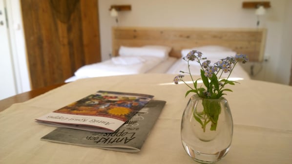 Classic Double or Twin Room | Individually decorated, individually furnished, blackout curtains