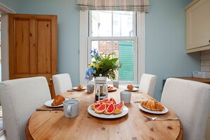 Cottage, privébadkamer | Gemeenschappelijke keuken