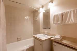Townhome - 3 sovrum | Badrum | Handdukar